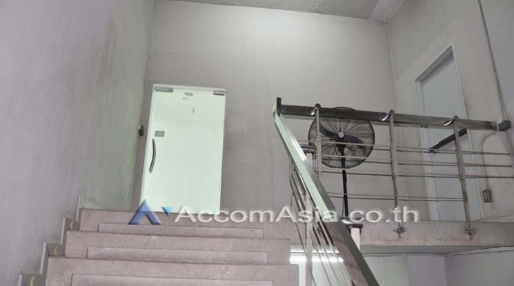 8  Office Space For Rent in Sukhumvit ,Bangkok MRT Sukhumvit - BTS Asok at Easy walk to Asok BTS AA10061